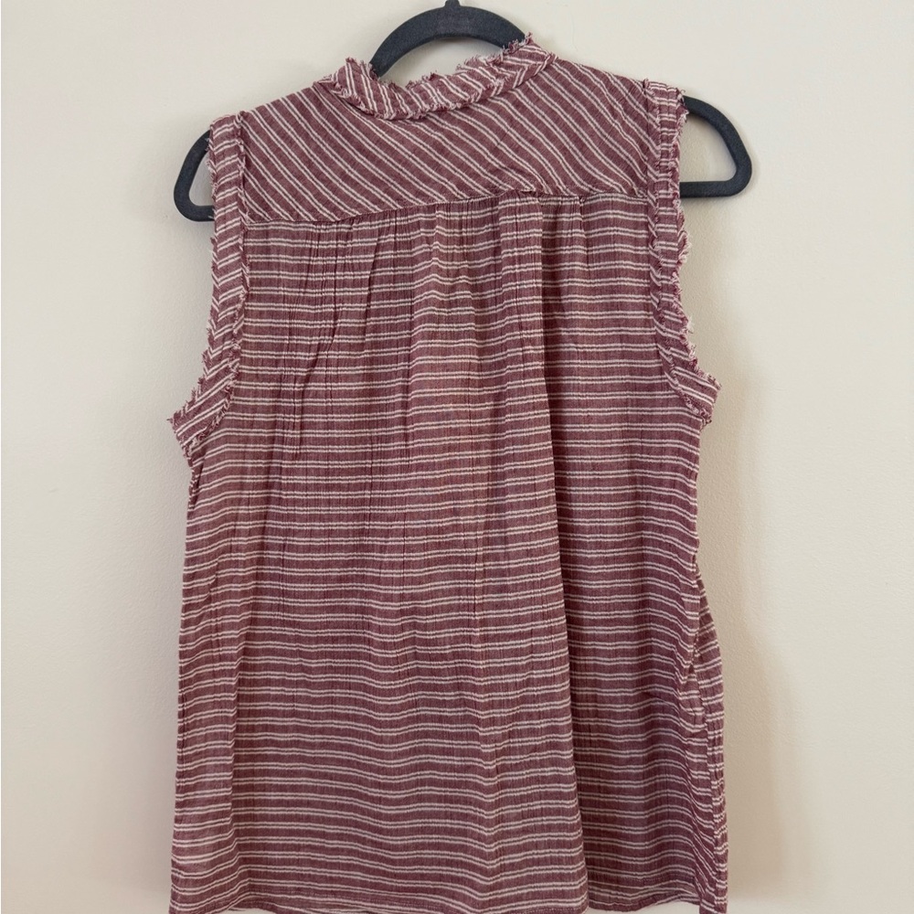 Striped Sleeveless Top Size L - Picture 3 of 3